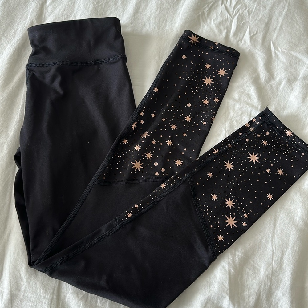 Girls athletic leggings